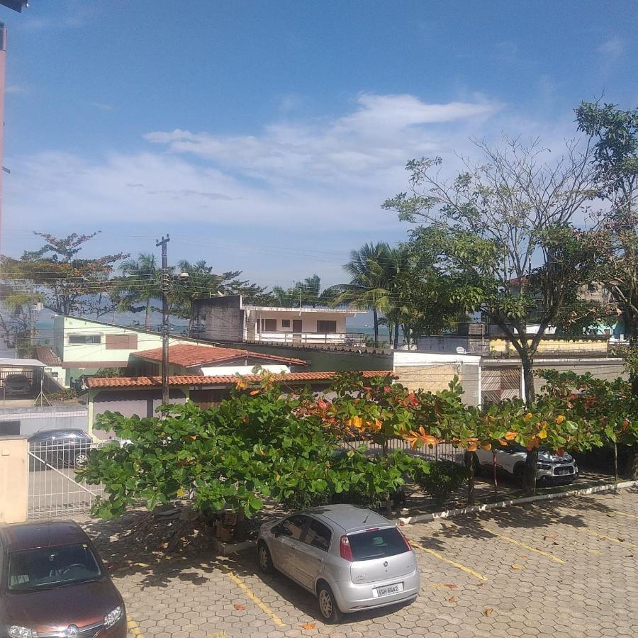 Apartamento Dona Frida Prainha Com Wifi Pe Na Areia Caraguatatuba Dış mekan fotoğraf